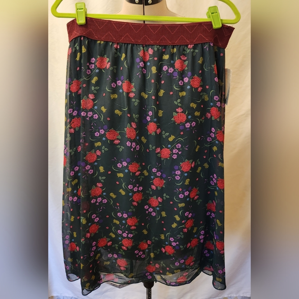 Lularoe Lola, Large, NWT